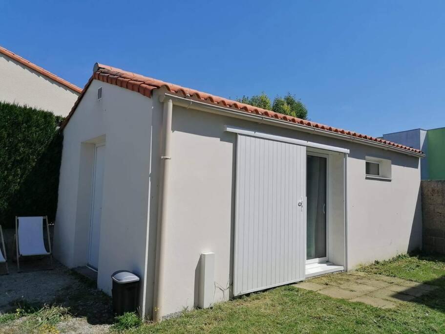Petit T2 Proche Centre Ville La Roche-sur-Yon Luaran gambar
